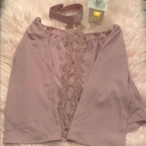 Very lovely blouse with neck bracelet